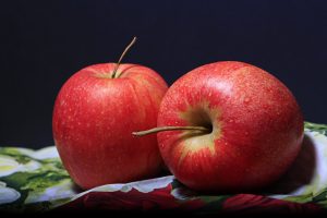 Are apples good or bad for you?